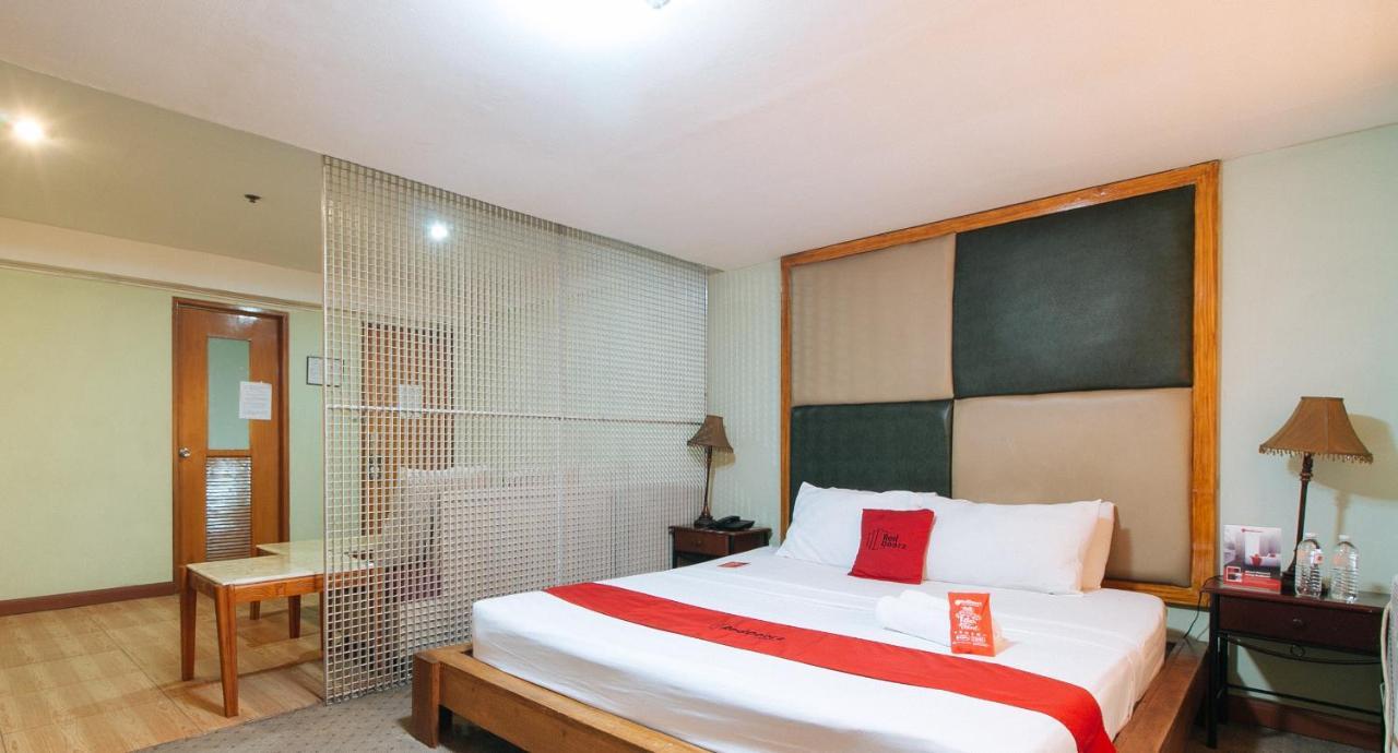 Reddoorz At Timog Avenue Bandar Quezon Luaran gambar